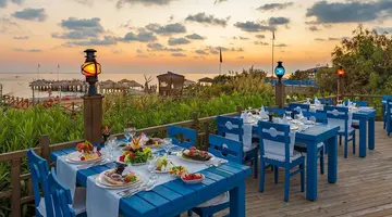 STARLIGHT RESORT HOTEL