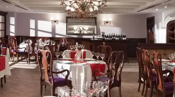 STARLIGHT RESORT HOTEL
