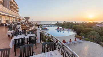 STARLIGHT RESORT HOTEL