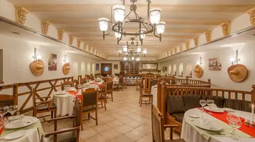 STARLIGHT RESORT HOTEL