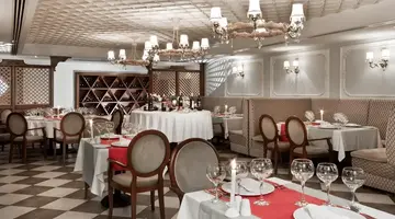 STARLIGHT RESORT