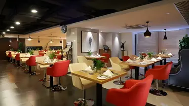 Starr Hotel Apartment (Shanghai Jing'an)