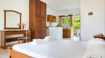 Stefanos Studios