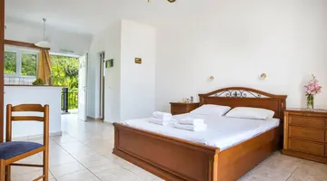 Stefanos Studios