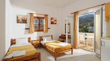 Stelios Apartments