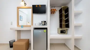Stelios Place