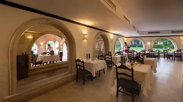 Stella Beach Resort & Spa