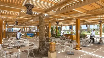 STELLA BEACH RESORT & SPA