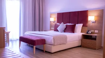 STELLA MAKADI BEACH RESORT & SPA