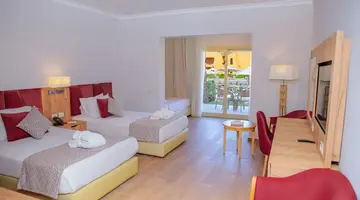 STELLA MAKADI BEACH RESORT & SPA