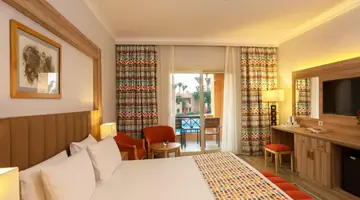STELLA MAKADI BEACH RESORT & SPA