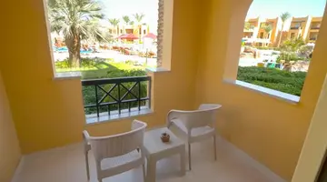 STELLA MAKADI BEACH RESORT & SPA