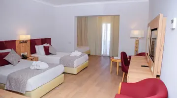 STELLA MAKADI BEACH RESORT & SPA
