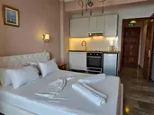 Stellatos House and Suites