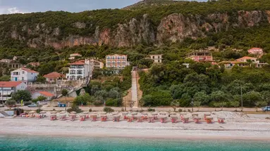 Stellatos House and Suites