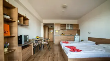 Step Hotel