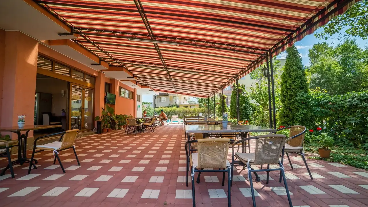 Step Hotel