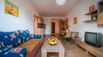 STEP HOTEL