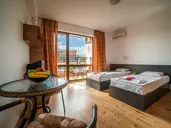 STEP HOTEL