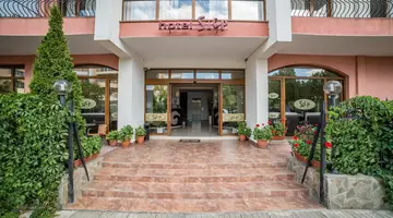 Step Hotel