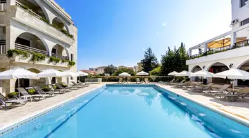 Stephanos Hotel Apartments 