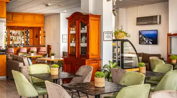 Stephanos Hotel Apartments