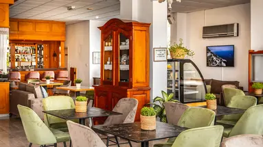 Stephanos Hotel Apartments