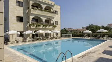 Stephanos Hotel Apts
