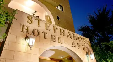 Stephanos Hotel Apts