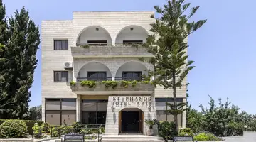 Stephanos Hotel Apts