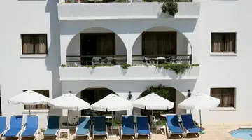 Stephanos Hotel Apts