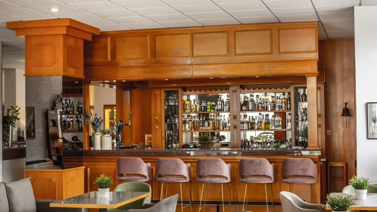 Stephanos Hotel Apts