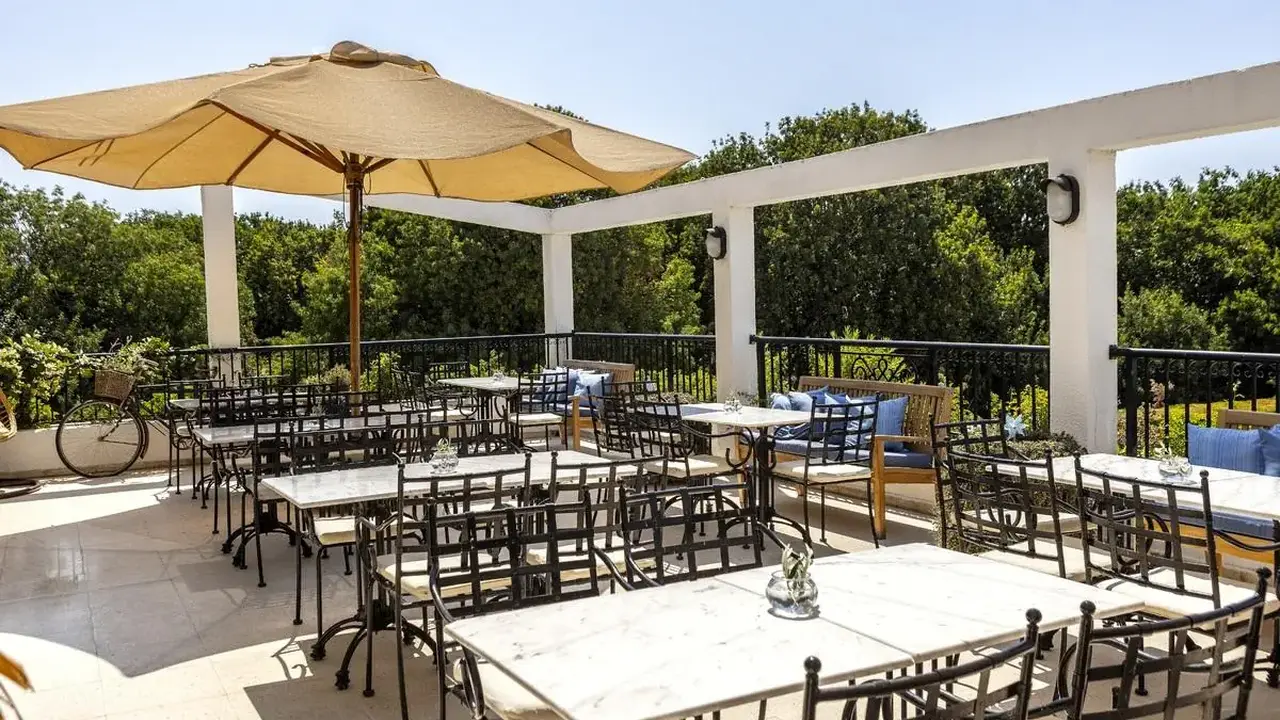Stephanos Hotel Apts