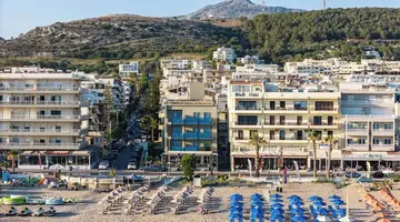 Steris Elegant Beach Hotel