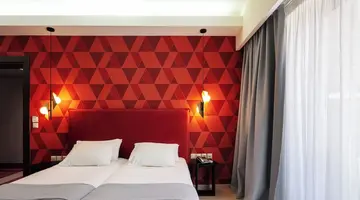Steris Elegant Beach Hotel