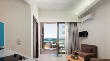 Steris Elegant Beach Hotel