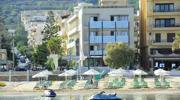 Steris Elegant Beach Hotel