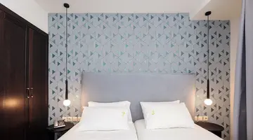 Steris Elegant Beach Hotel