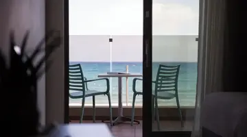 Steris Elegant Beach Hotel