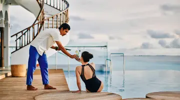 Stone Beach Hotel