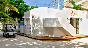 Stone Beach Hotel