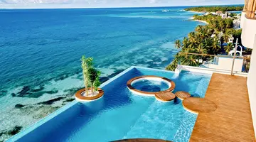 Stone Beach Hotel