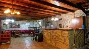 Stone Village Petrino Horio