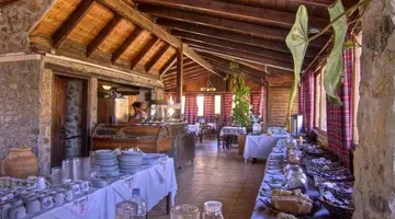 Stone Village Petrino Horio