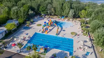 Stork family Camping Village