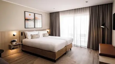 Strand Suites By Neu Collective
