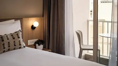 Strand Suites By Neu Collective
