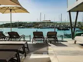Strand Suites By Neu Collective