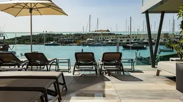 Strand Suites By Neu Collective