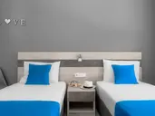 Stratos Hotel